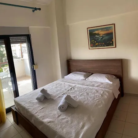 Stella Maisonette بيت للعطل