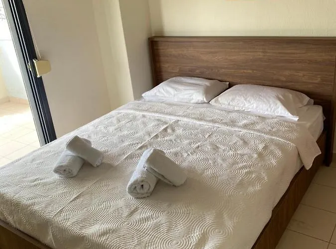 Stella Maisonette Case de vacanță Hanioti